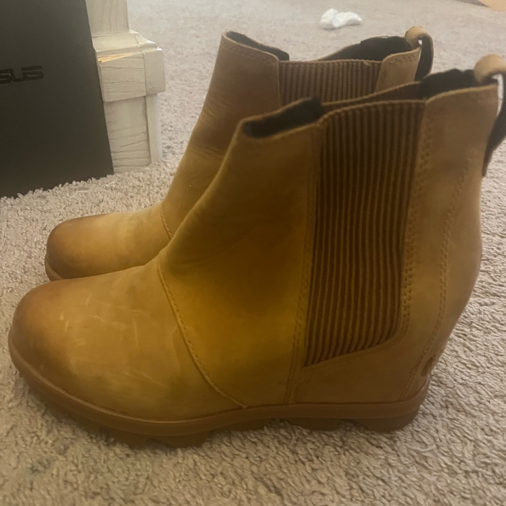 Sorel Women's Brown Ankle Booties